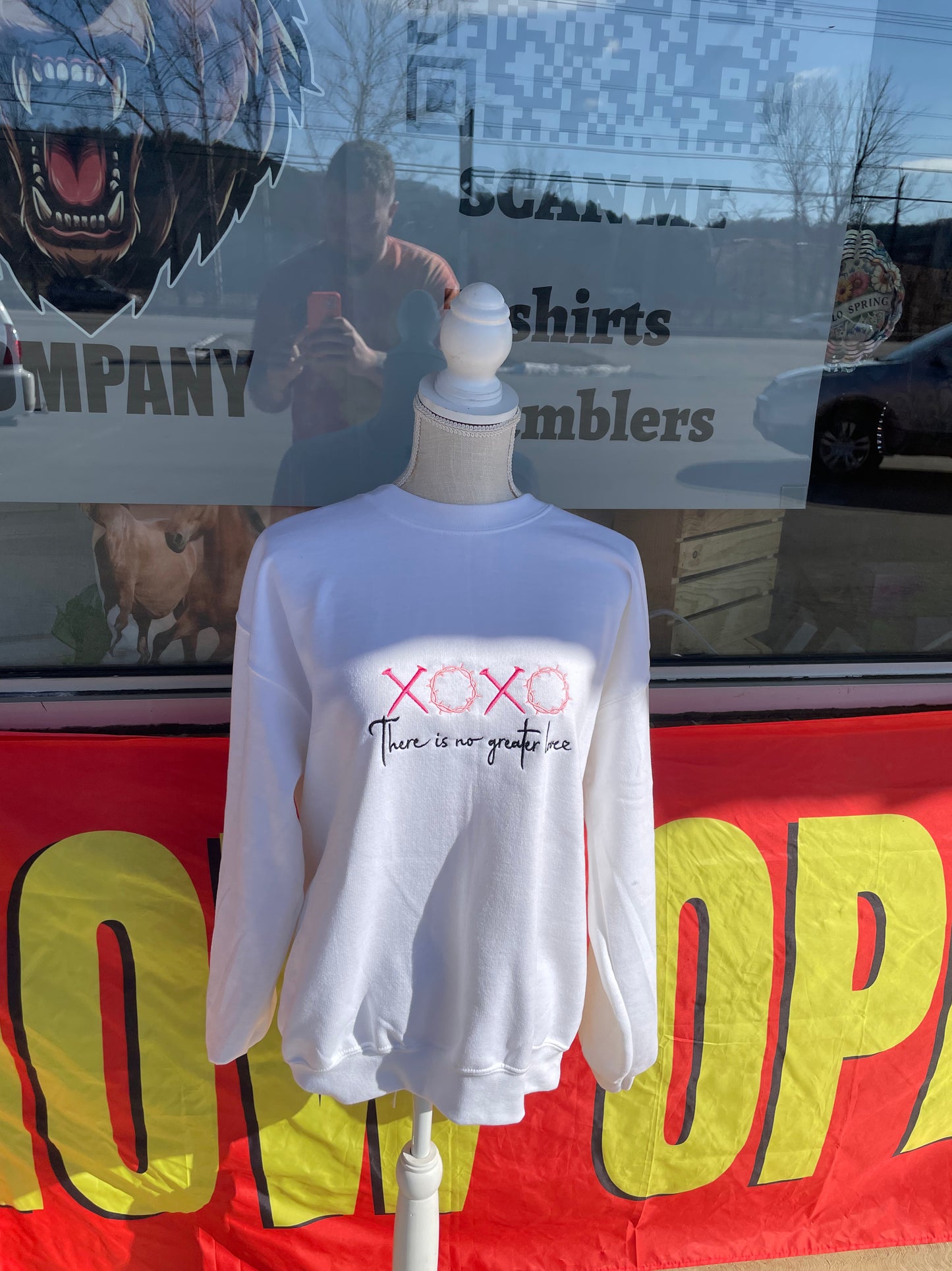 XOXO embroidery crewneck sweatshirts