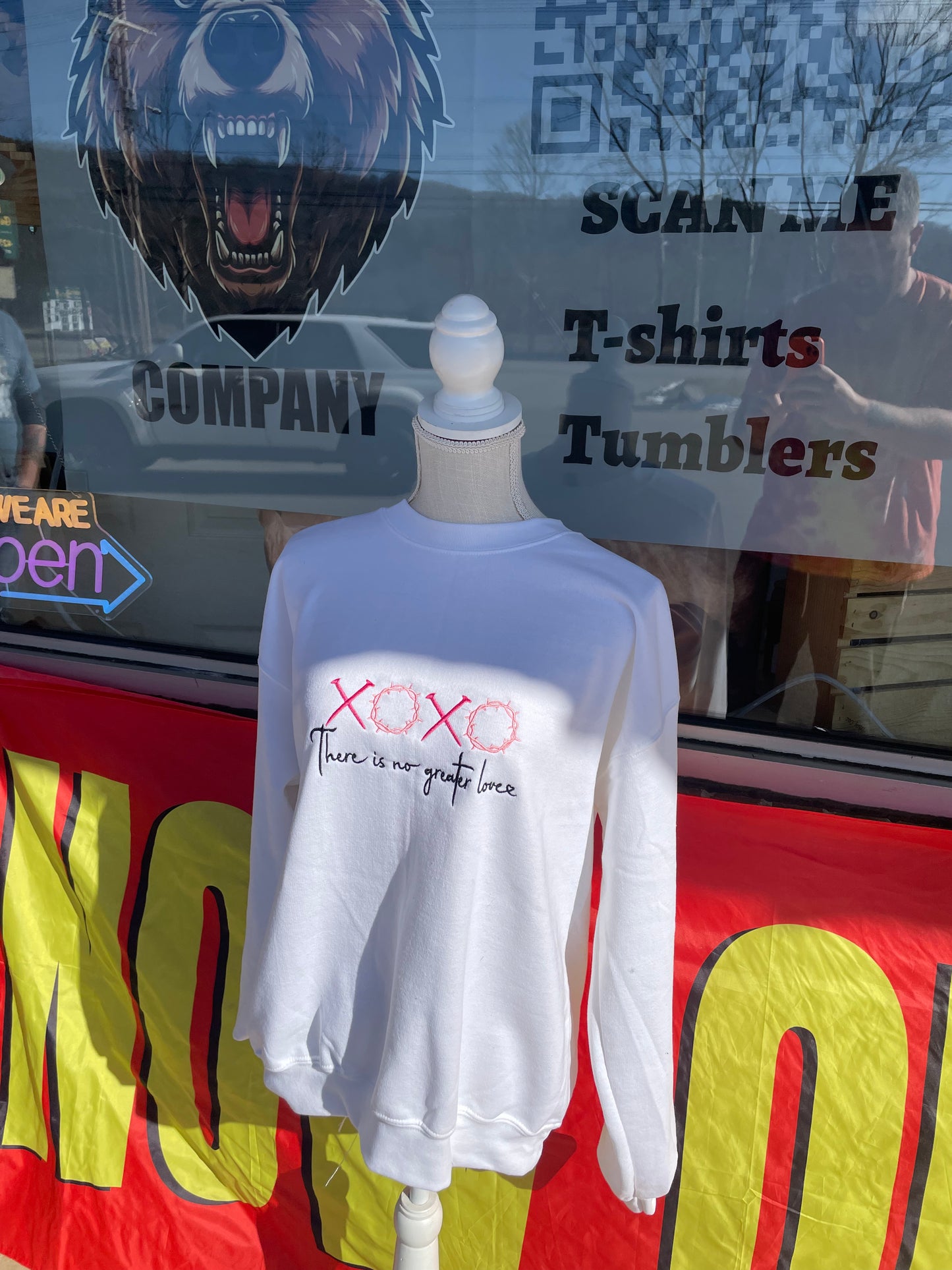 XOXO embroidery crewneck sweatshirts